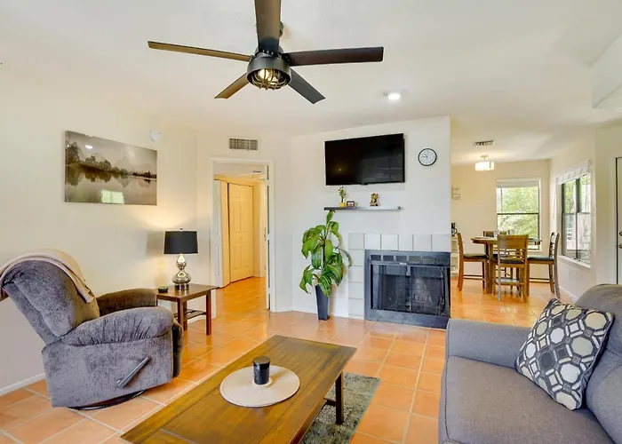 Oasis: Heated Pool, Tennis Court, Hiking! Tucson
